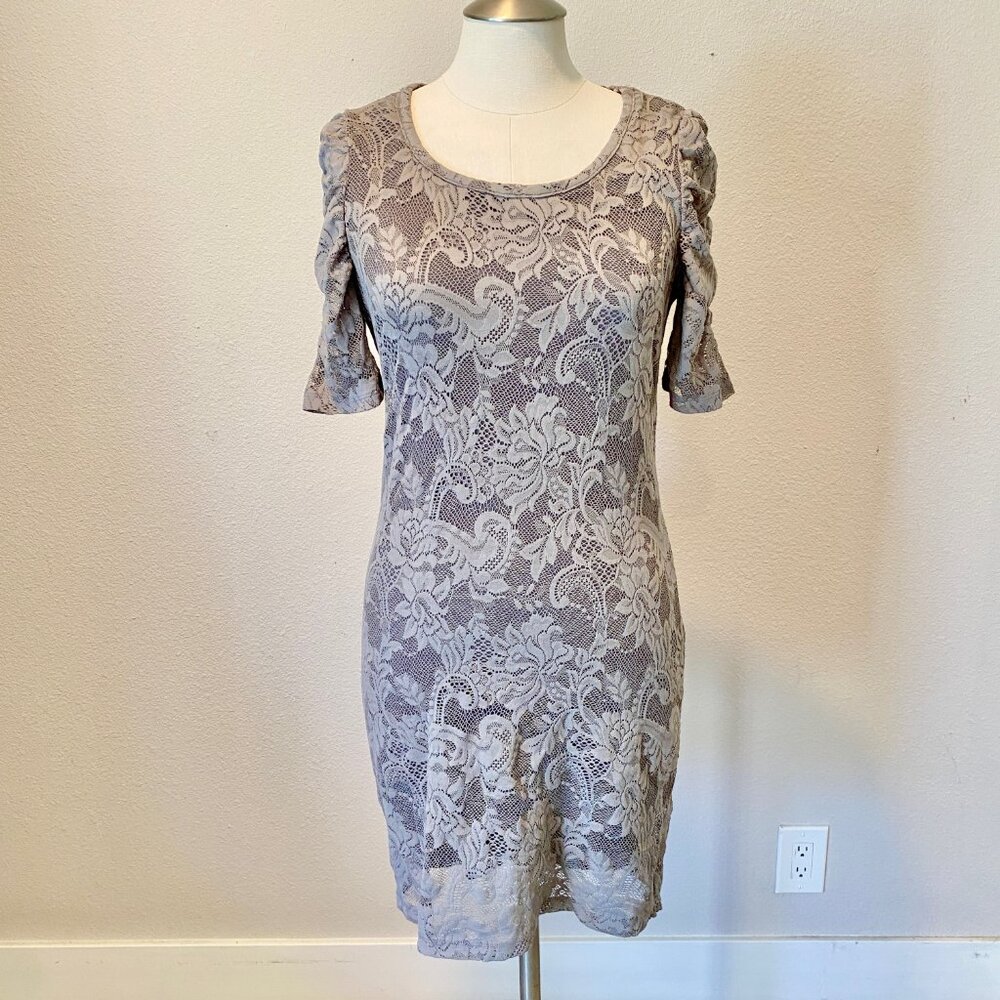 Gray Lace Midi Dress with‎ Ruched Sleeves - Twenty One Size Large, Fits Medium